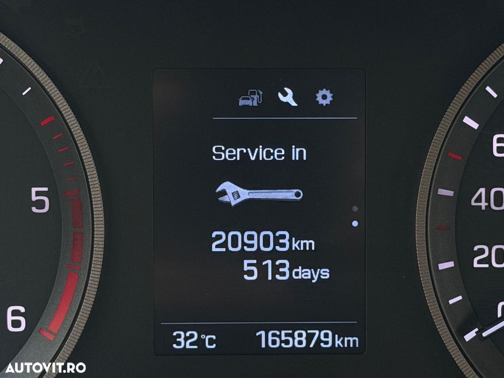 Hyundai Tucson blue 1.7 CRDi 2WD Trend - 31