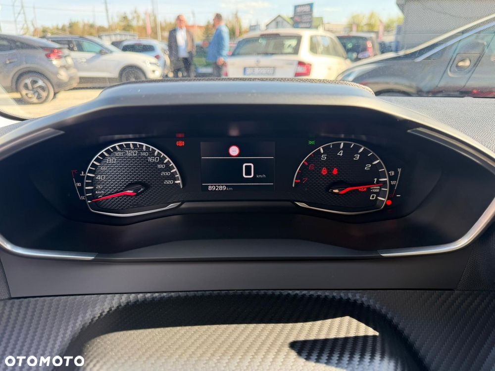 Peugeot 208 1.2 PureTech Active S&S - 13