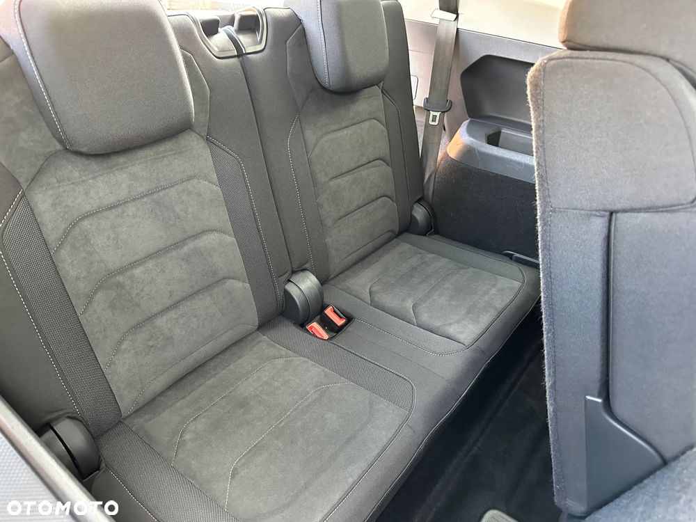 Volkswagen Tiguan Allspace 2.0 TDI 4Mot SCR Highline DSG 7os - 29