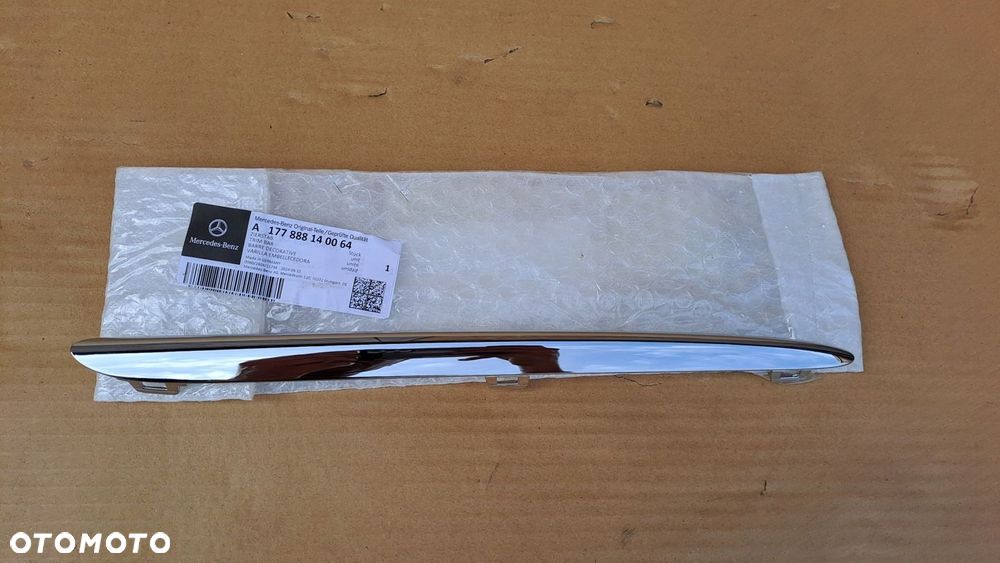 MERCEDES CLA W177 W247 PRAWA LISTWA GRILLA ATRAPY NOWA A177888140064 - 1