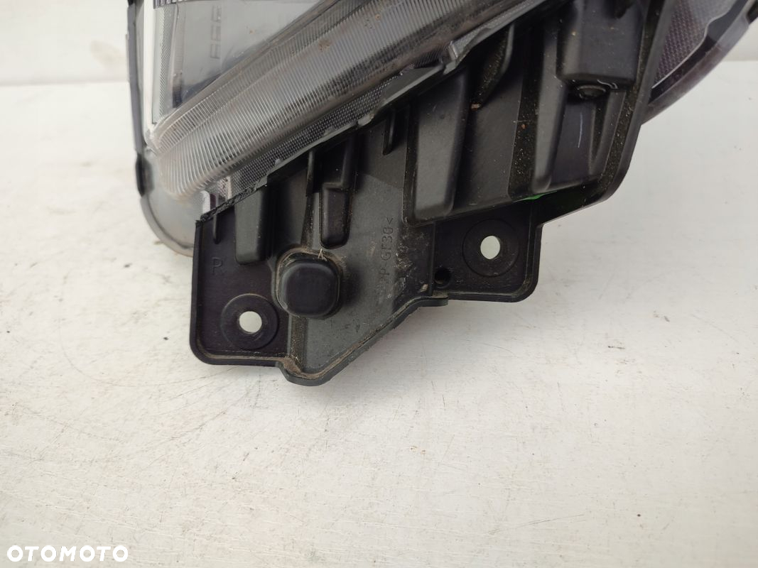 Lampa prawy przód HYUNDAI TUCSON IV EUROPA ORYGINAŁ 92102N7100 20- - 5