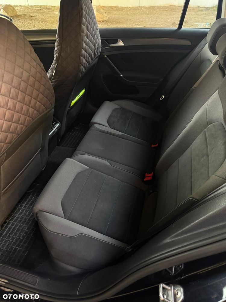 Volkswagen Golf 1.6 TDI BMT Highline - 9