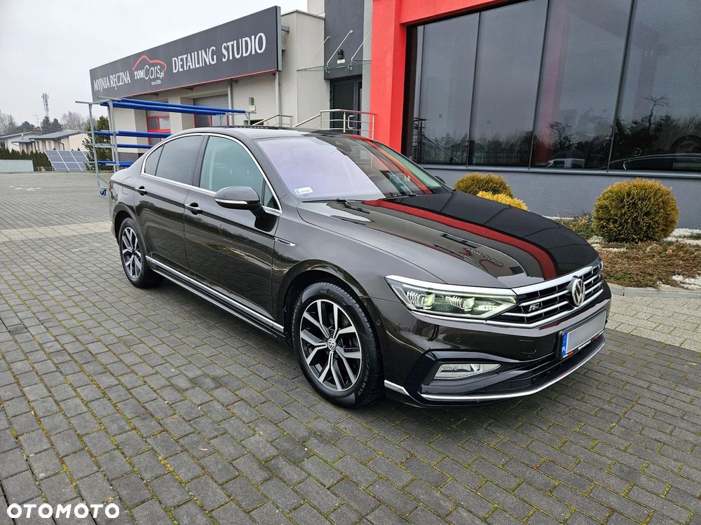 Volkswagen Passat 2.0 TSI Elegance DSG