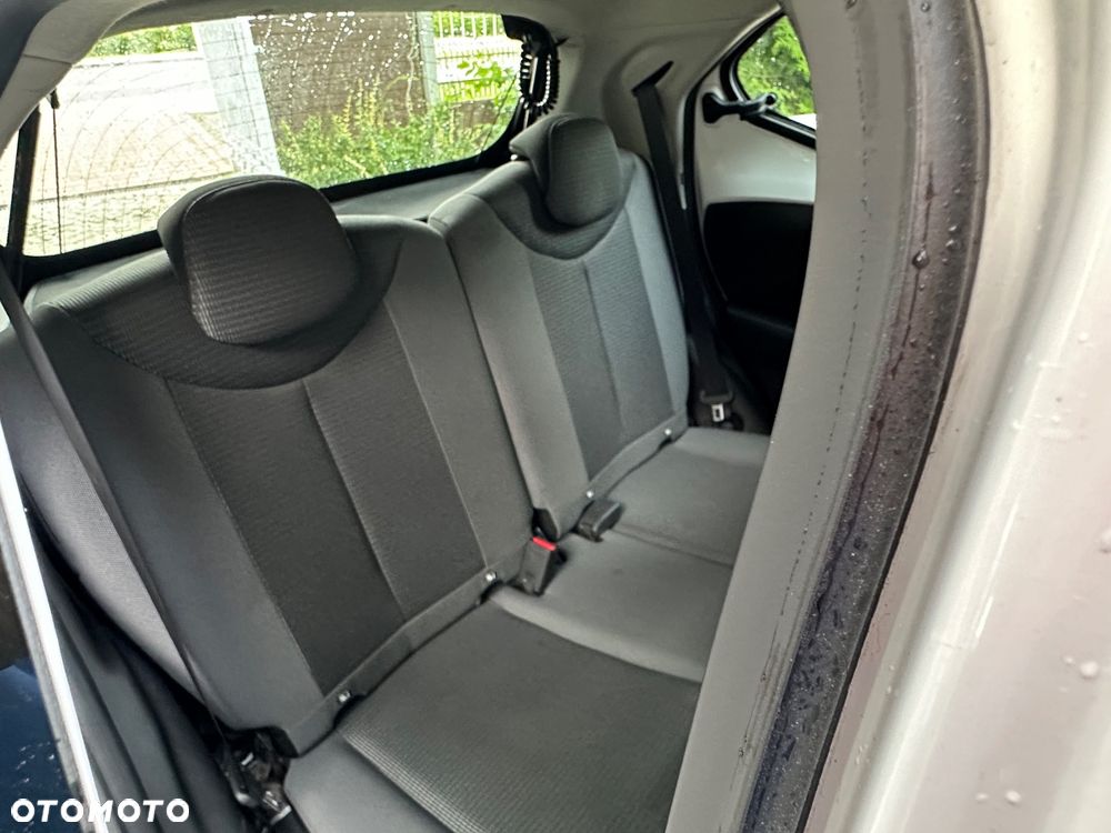 Toyota Aygo 1.0 VVT-i Color Edition - 15