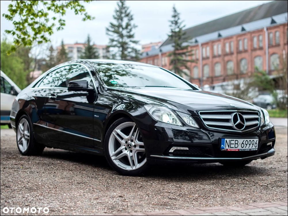 Mercedes-Benz Klasa E 250 BlueEFFICIENCY 7G-TRONIC Avantgarde - 1