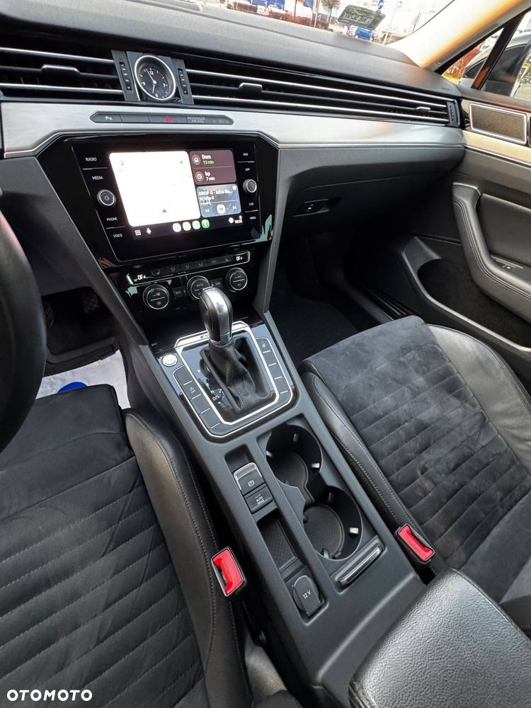 Volkswagen Passat 2.0 TDI BMT 4Mot Highline DSG - 27