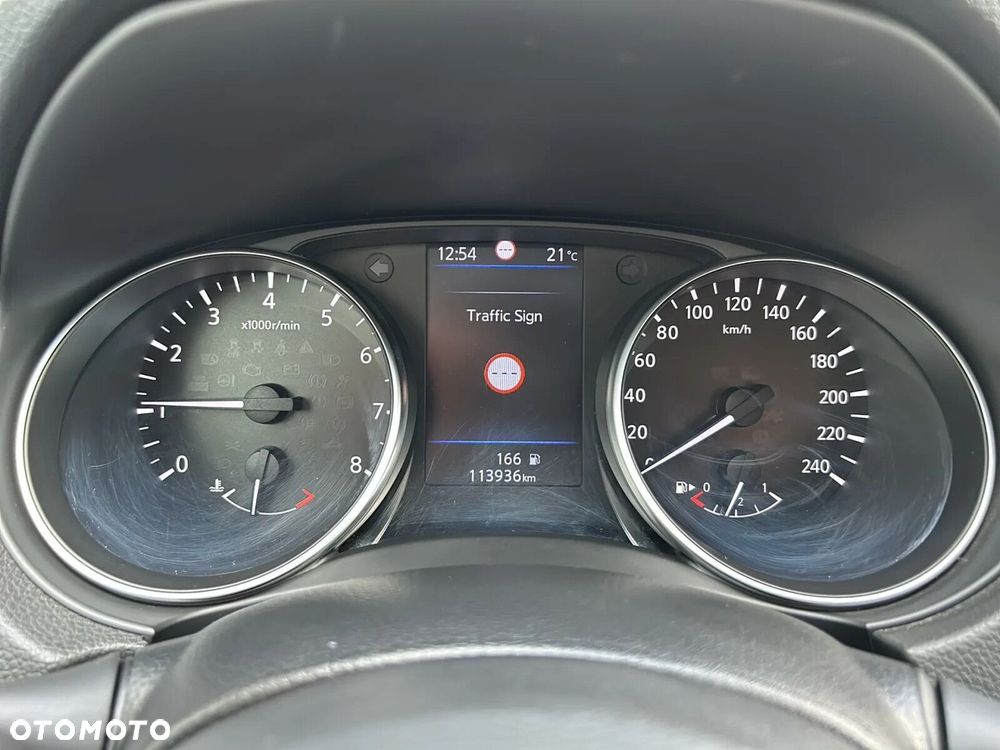 Nissan Qashqai 1.3 DIG-T N-Connecta - 25
