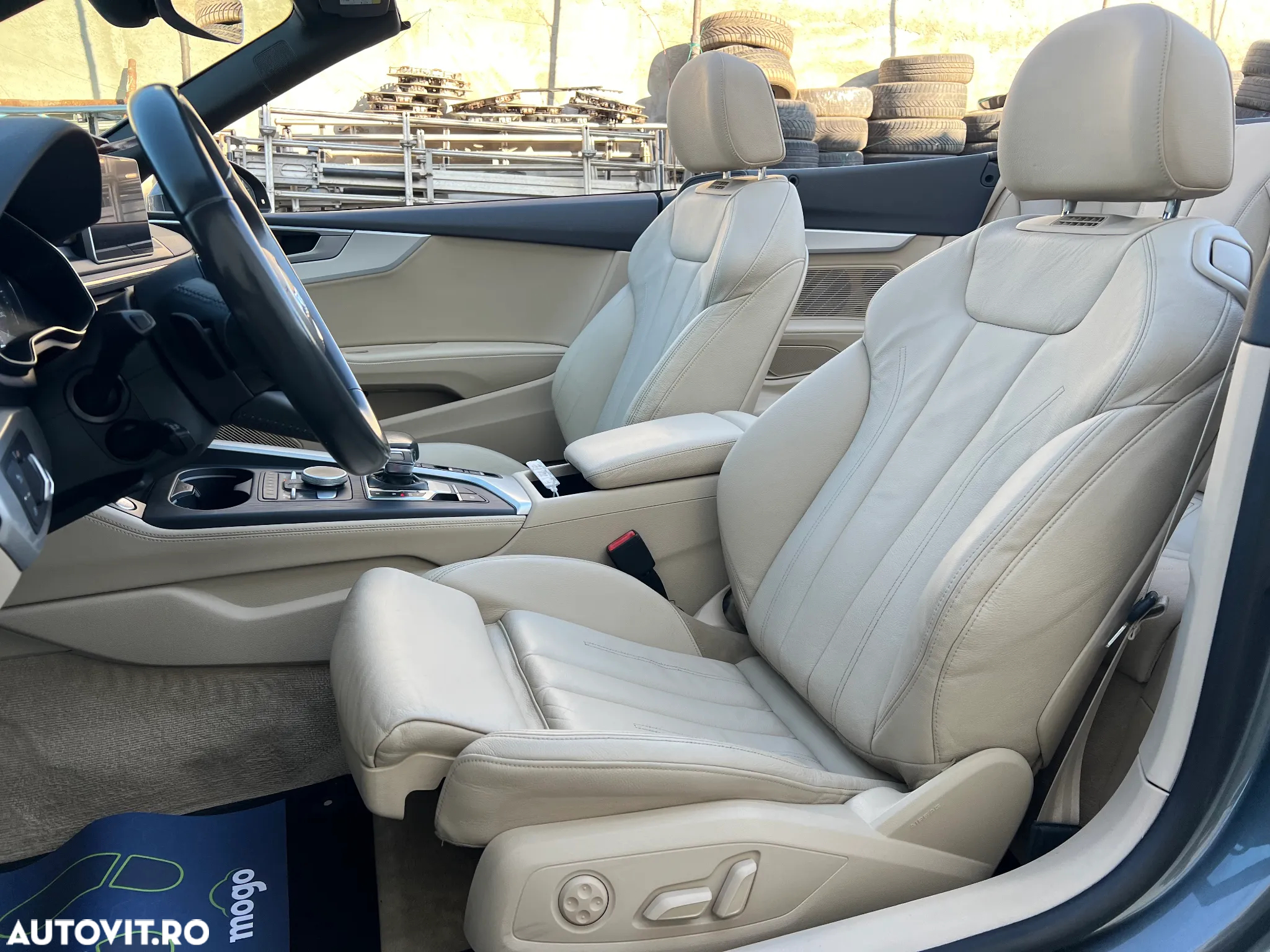 Audi A5 Cabrio 3.0 TDI quattro Stronic Design - 9