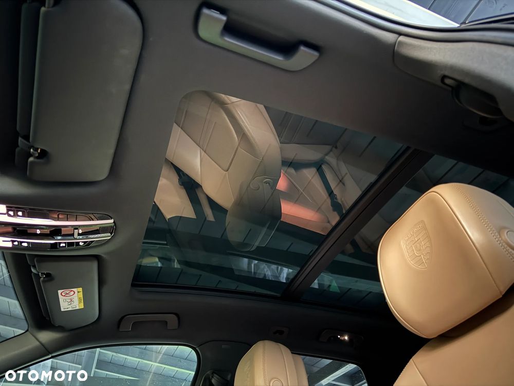 Porsche Cayenne E-Hybrid - 15
