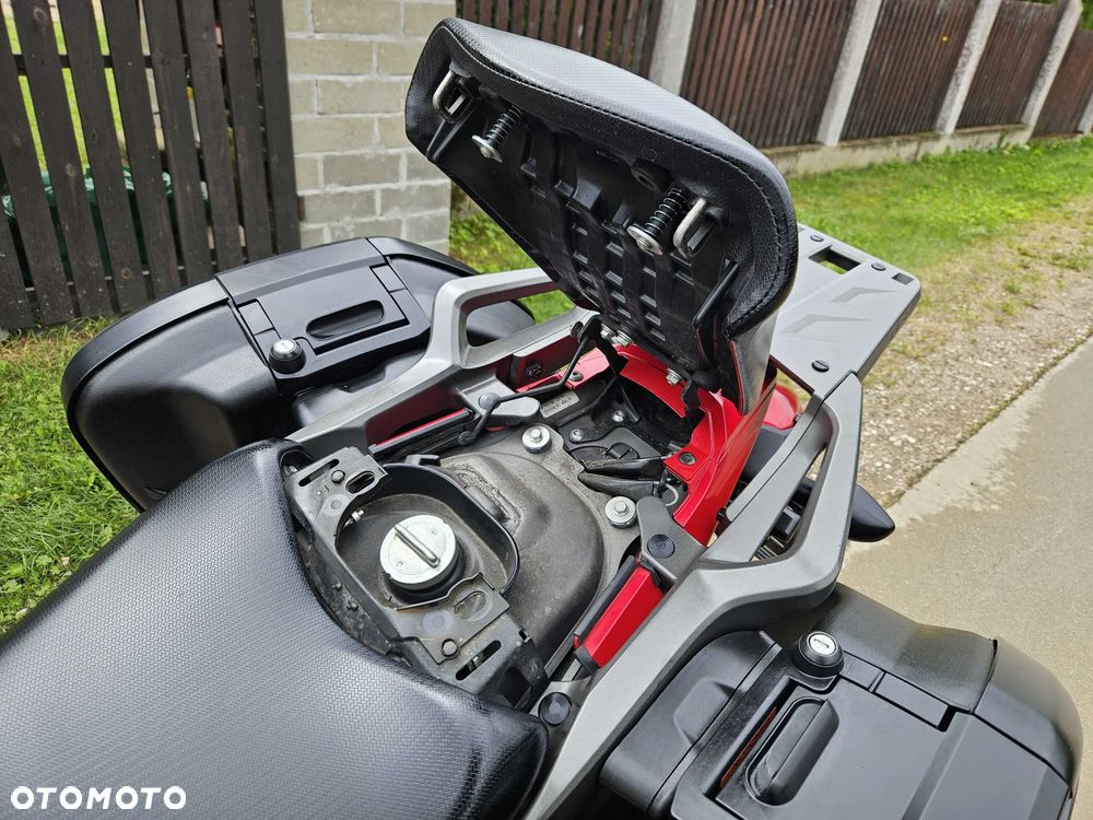 Honda NC - 27
