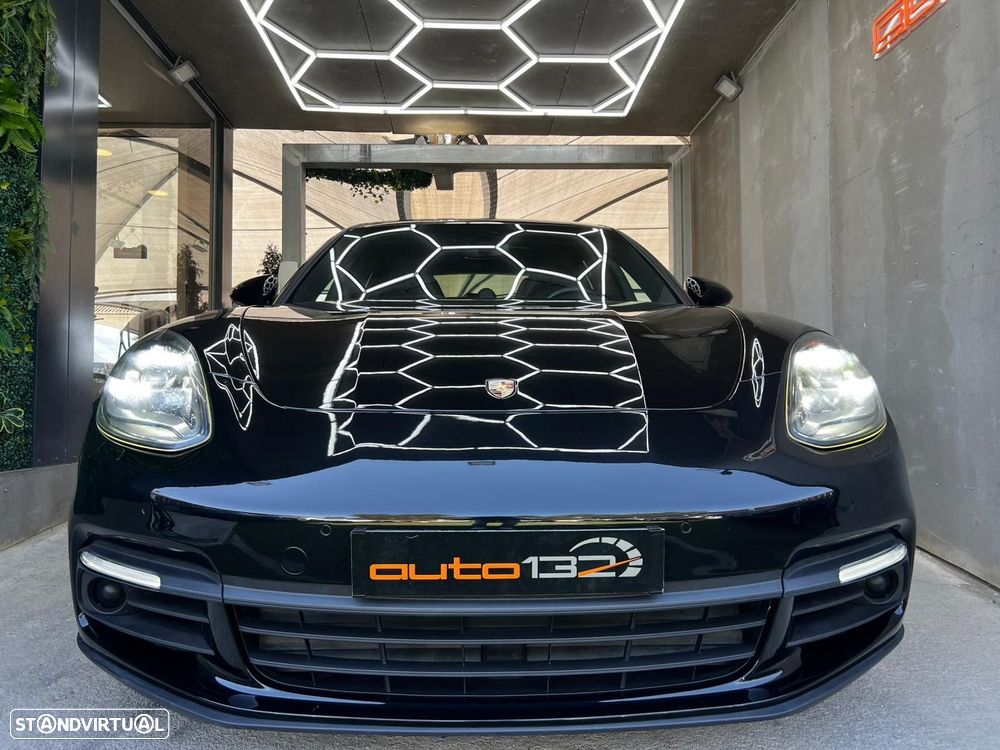 Porsche Panamera Sport Turismo 4 E-Hybrid Platinum Edition PDLS - 2