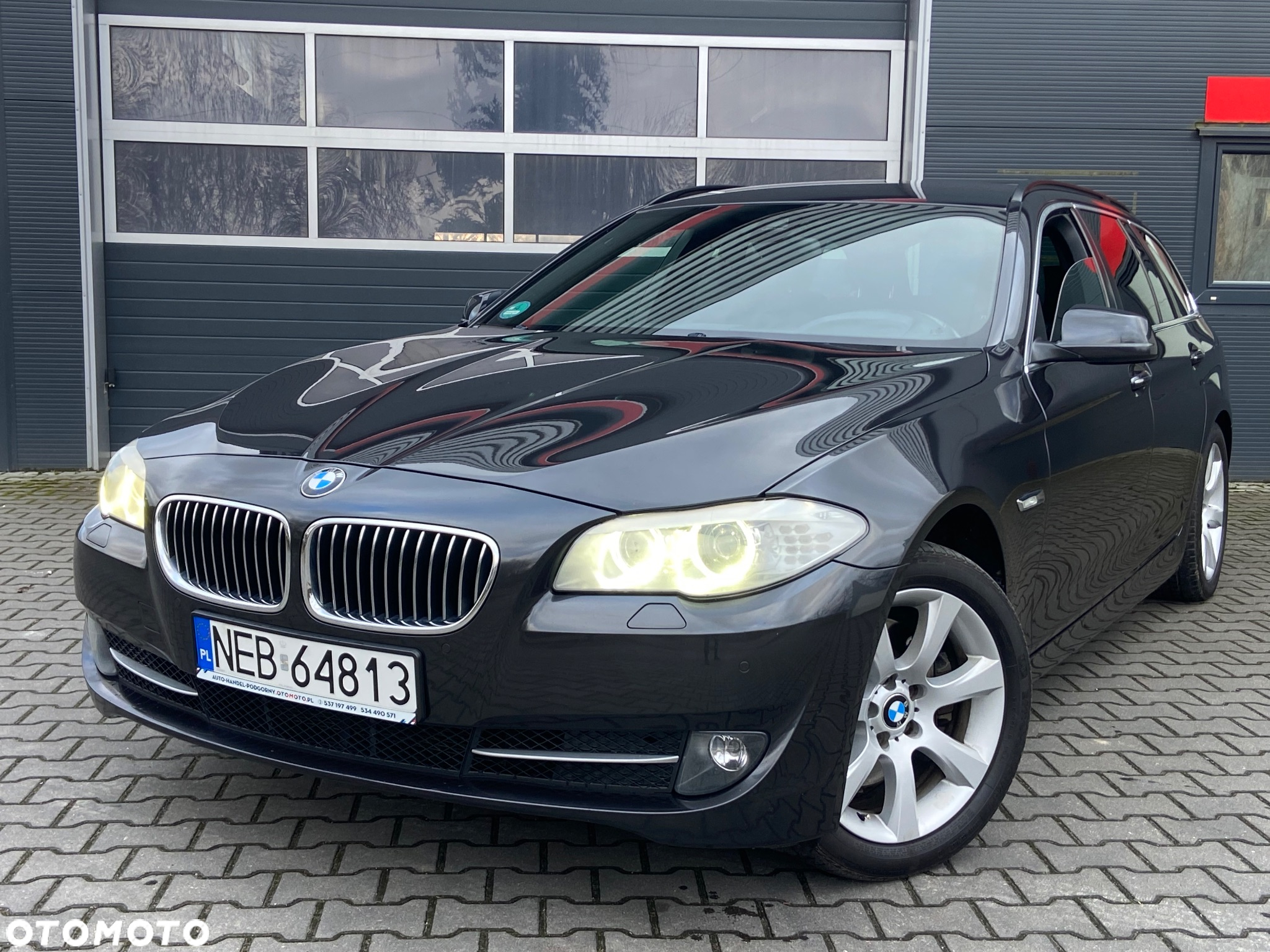 BMW Seria 5 525d xDrive Touring Modern Line - 2
