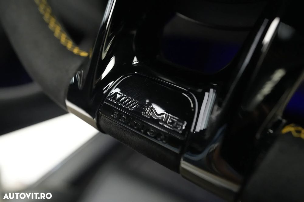 Mercedes-Benz AMG GT 4-door Coupe 63 S 4Matic+ - 38