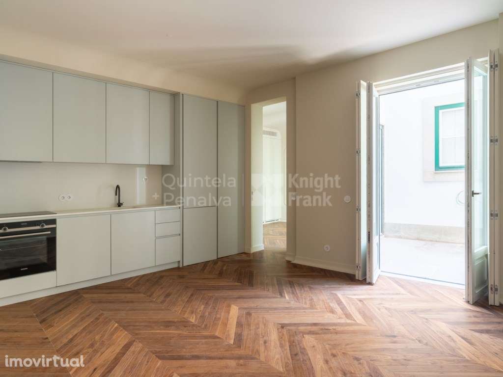 Apartamento T1 com pátio, em Santa Maria Maior, Lisboa - Grande imagem: 3/26