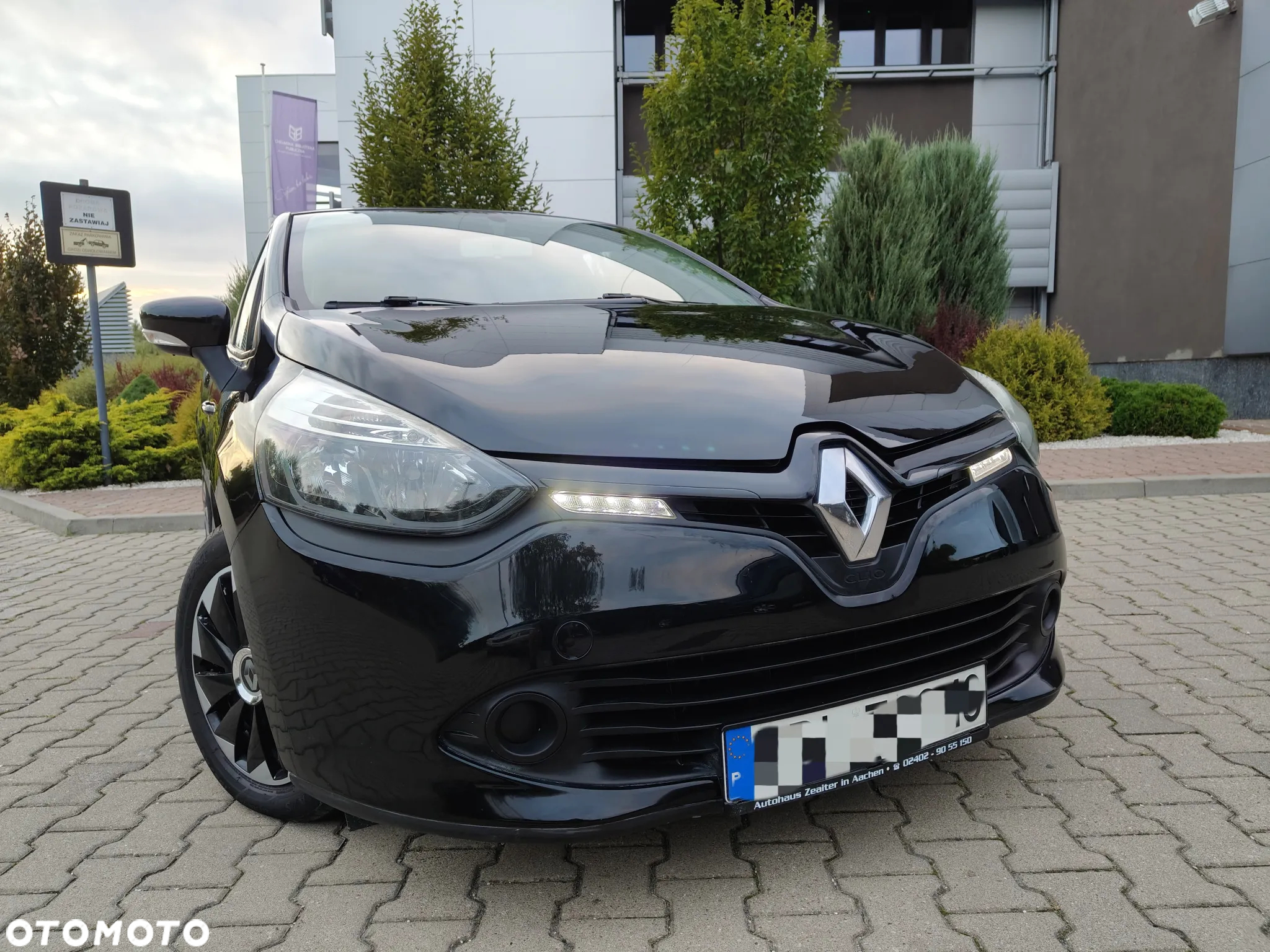 Renault Clio 1.2 16V 75 GPS - 9