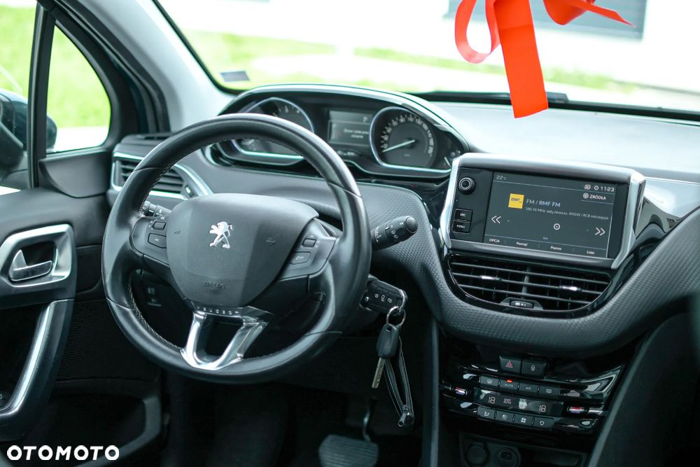 Peugeot 2008 - 13