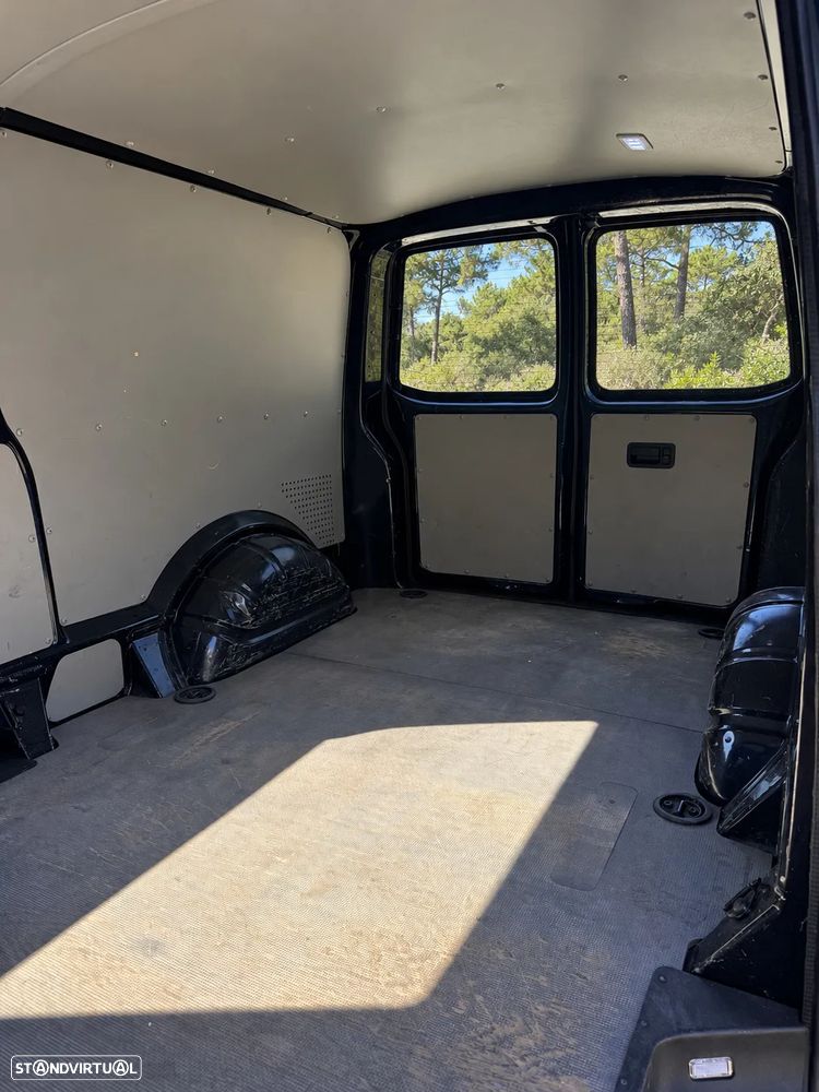 VW Transporter - 28