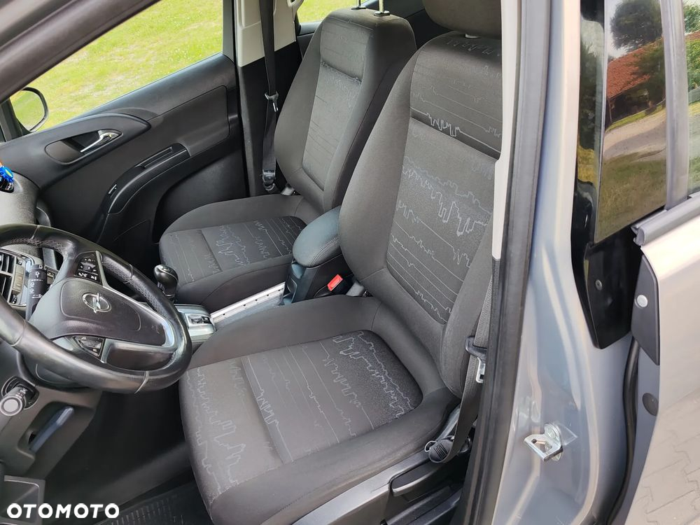 Opel Meriva - 11
