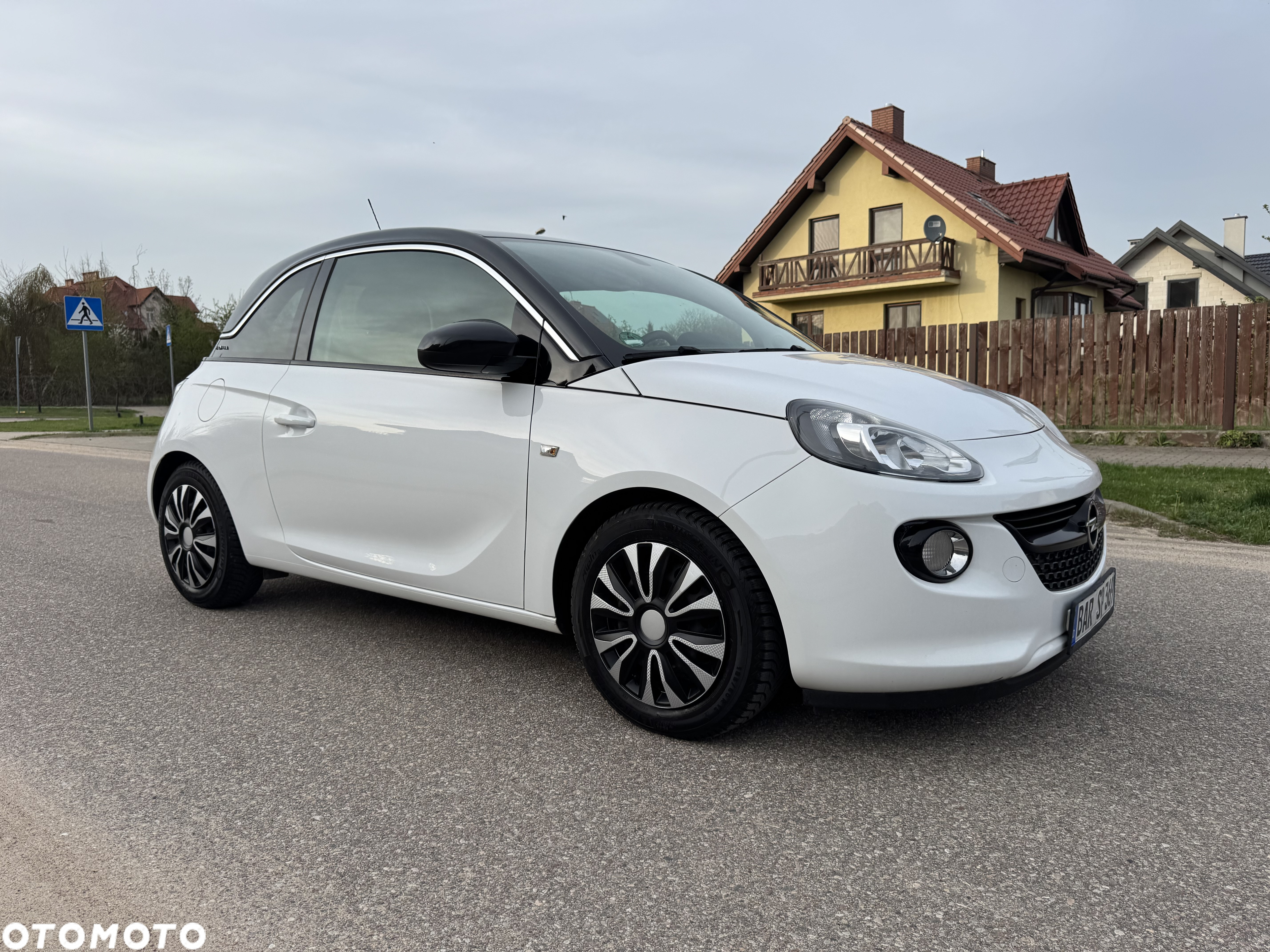 Opel Adam 1.2 Black Jack - 14
