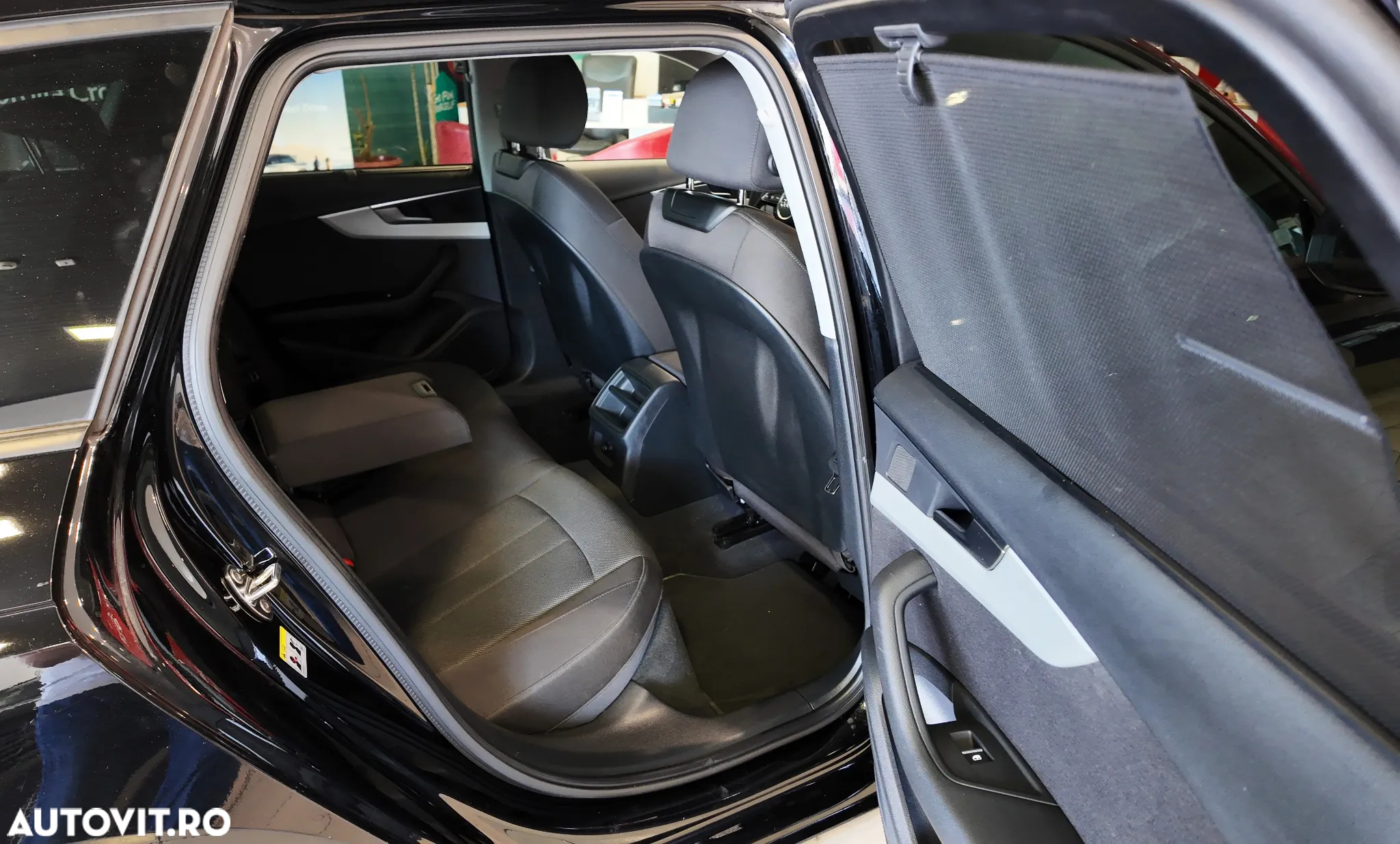 Audi A4 Avant 35 TDI S tronic - 31