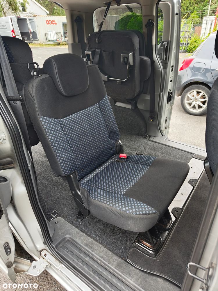 Nissan NV200 Evalia 1.5 Premium - 7