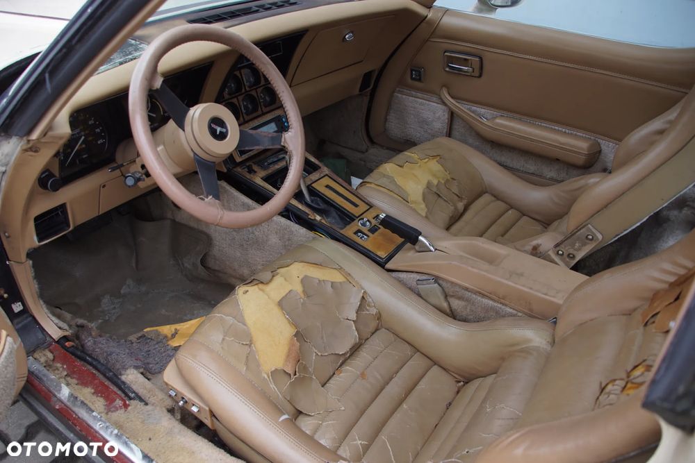 Auto na części 692106889 Chevrolet Corvette c3 1982 5.7 193 KM zderzak maska lampa szyba drzwi lusterko felgi skrzynia most fotele kolumna kierownicza rama - 13