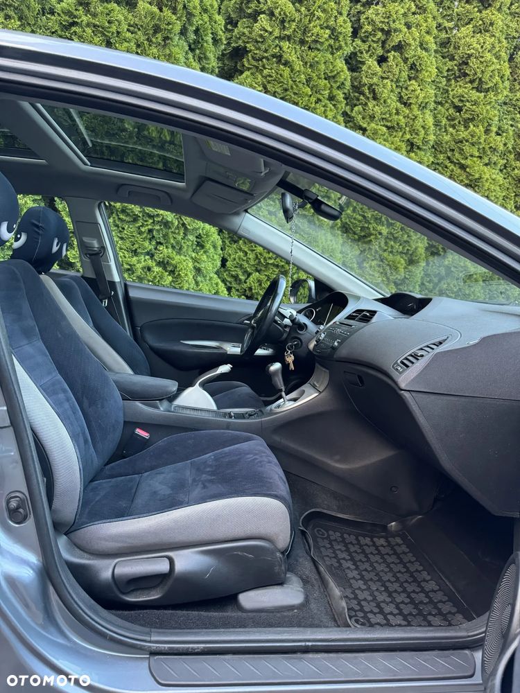 Honda Civic 1.8 Executive - 14