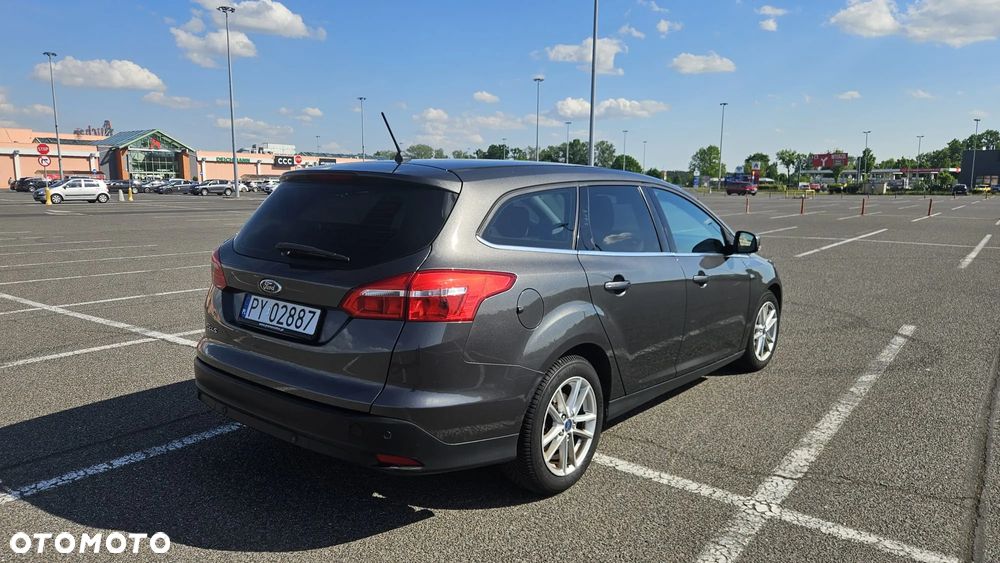 Ford Focus 1.5 TDCi SYNC Edition - 4