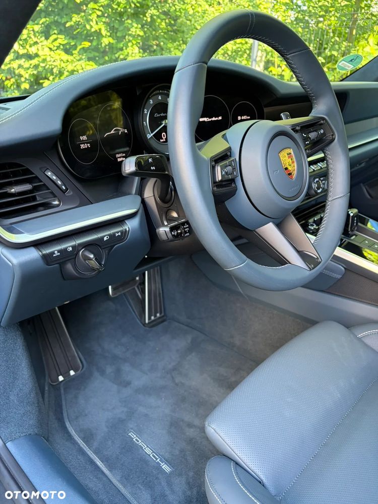 Porsche 911 Turbo S - 17