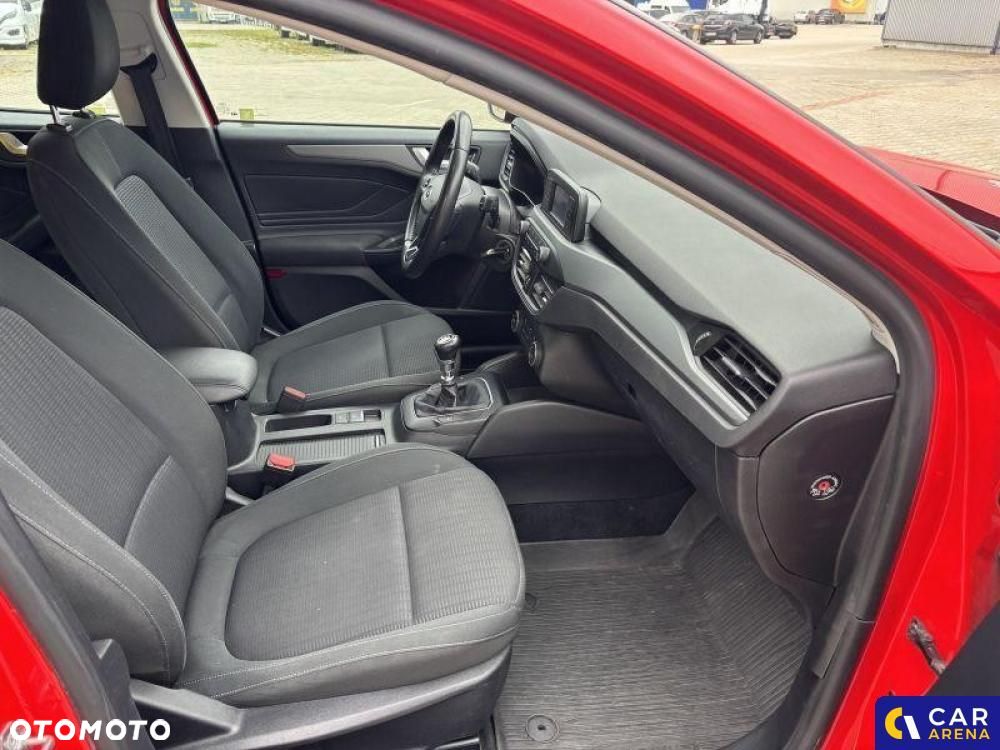 Ford Focus - 26
