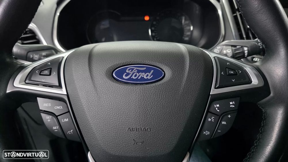 Ford S-Max 1.5 Eco Boost Start-Stopp TITANIUM - 12