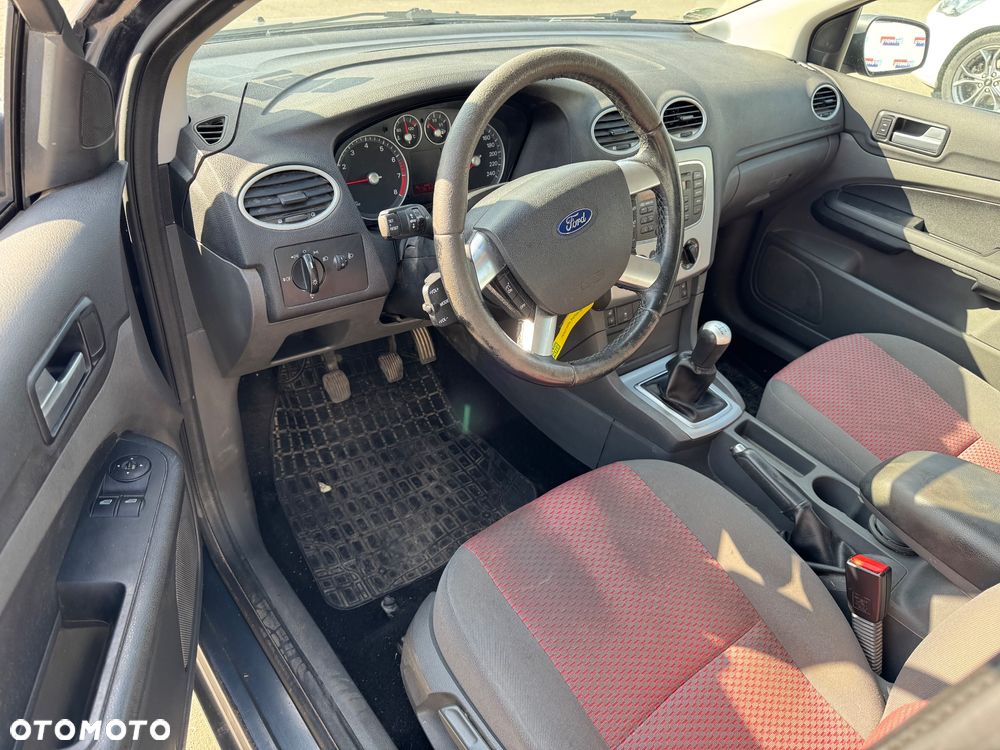 Ford Focus 1.8 Connection - 10