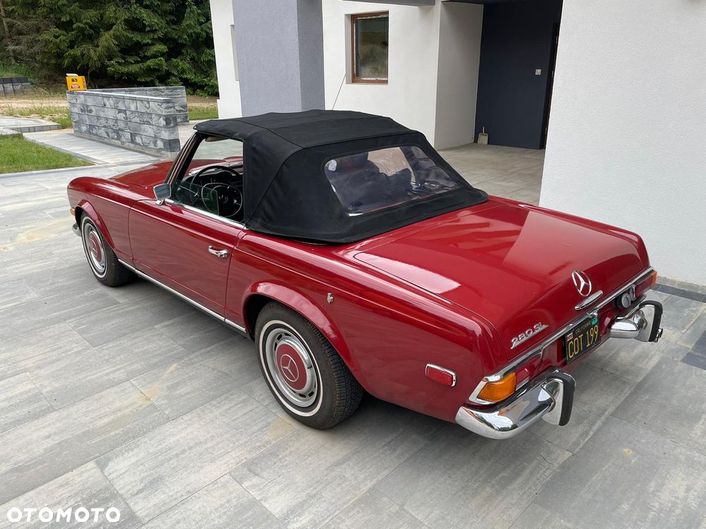 Mercedes-Benz 280 - 15