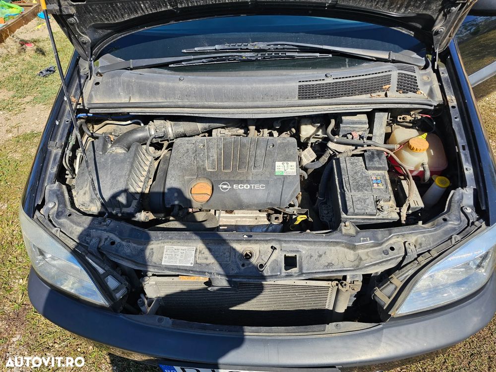 Opel Zafira 1.8 Njoy - 14