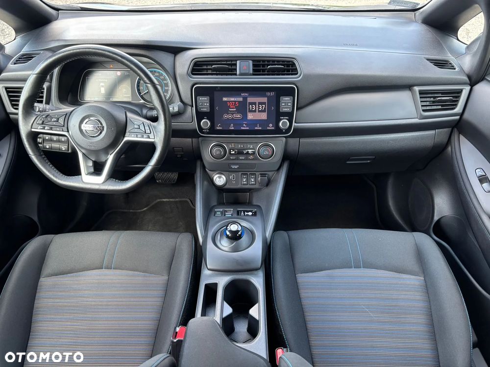 Nissan Leaf 40kWh Acenta (6.6 kW) - 17
