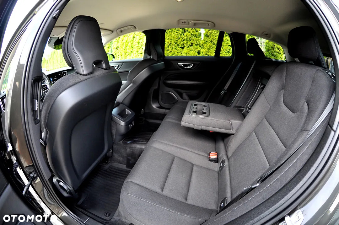 Volvo V60 B3 B Geartronic RDesign - 21