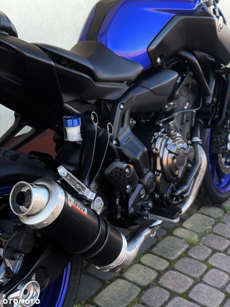 Yamaha MT - 8
