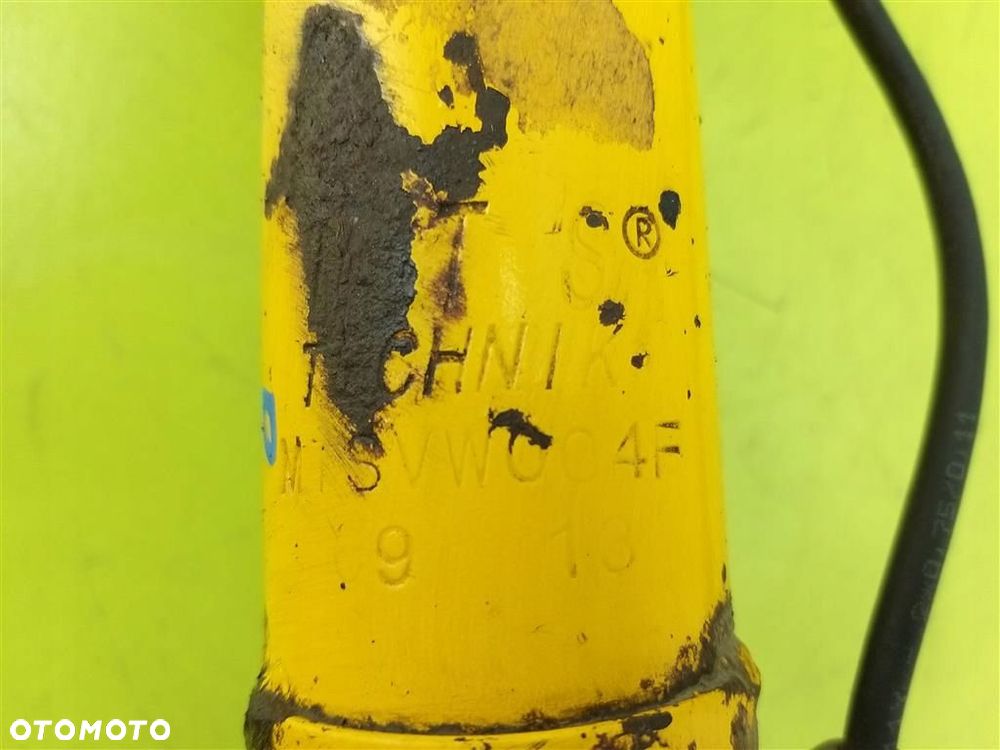 Amortyzatory przód VW Bora 1999-2006 1,6 BENZYNA MTS TECHNIK MTSVW004F - 2