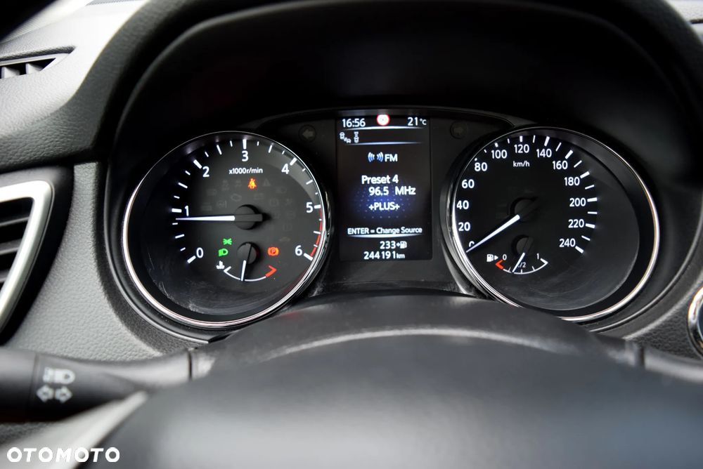 Nissan Qashqai 1.6 dCi Tekna S&S - 21