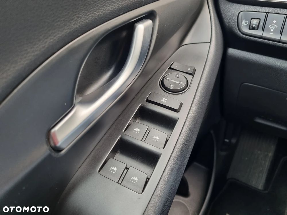 Hyundai i30 - 13
