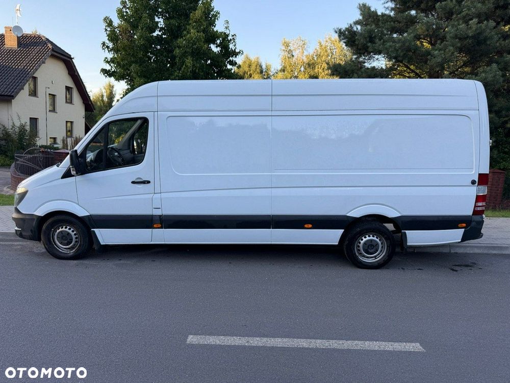 Mercedes-Benz Sprinter - 5