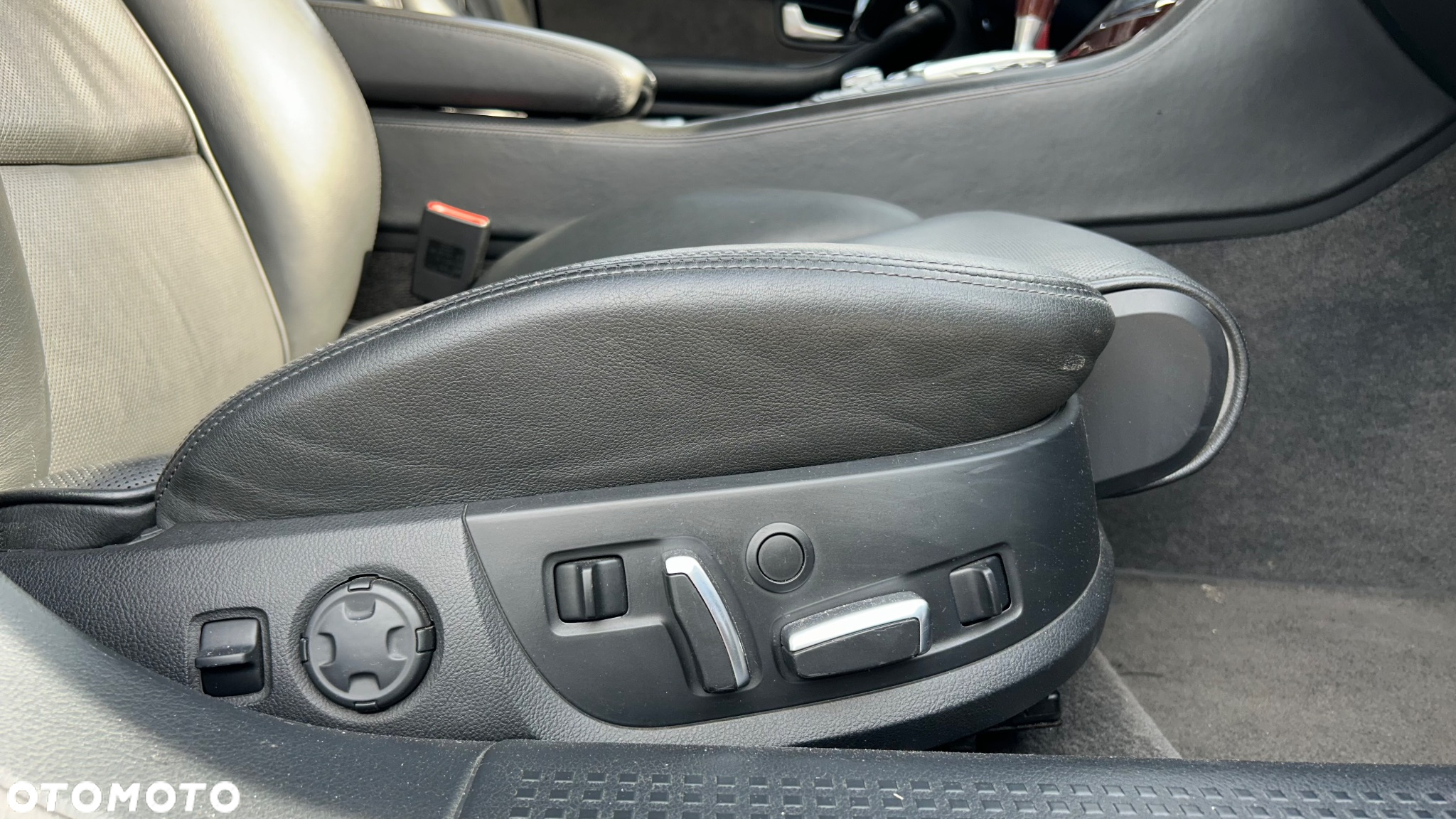 Audi A8 3.0 TDI DPF quattro Langversion - 24