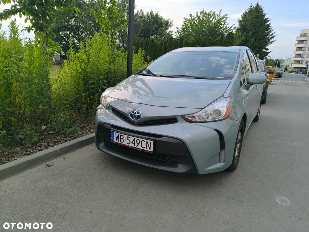 Toyota Prius 1.8 Hybrid Premium - 2