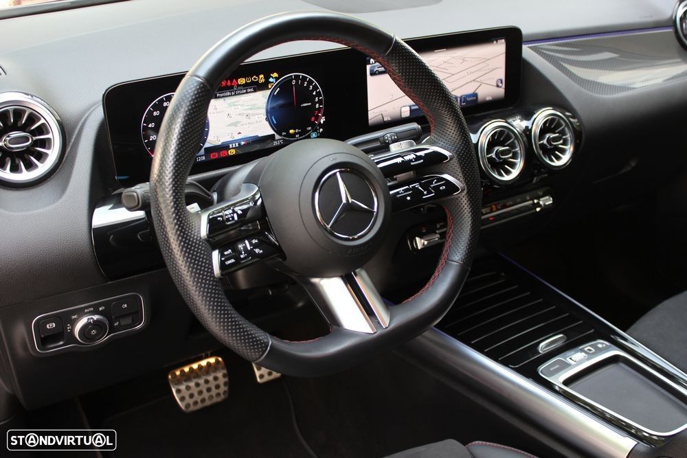 Mercedes-Benz GLA 250 e 8G-DCT AMG Line - 17