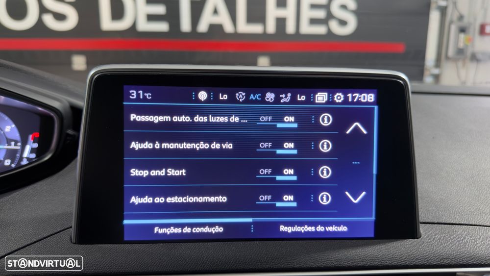 Peugeot 3008 1.2 PureTech Allure J18 - 28