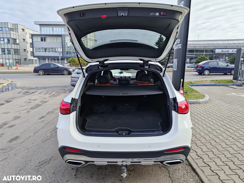 Mercedes-Benz GLC - 21