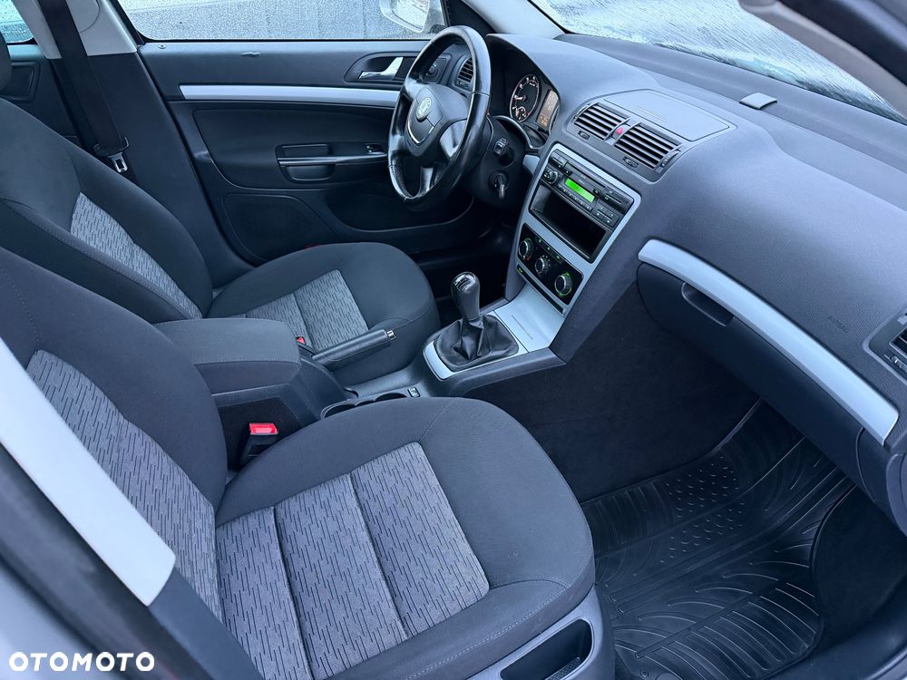 Skoda Octavia 1.4 TSI IMPULS EDITION - 13