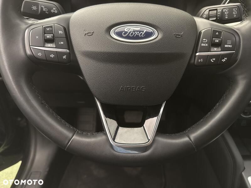 Ford Kuga - 13