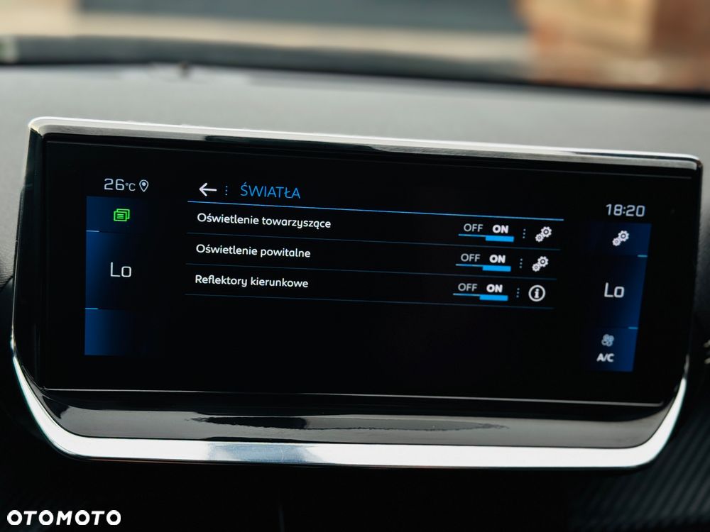 Peugeot 2008 PureTech 130 GT - 22