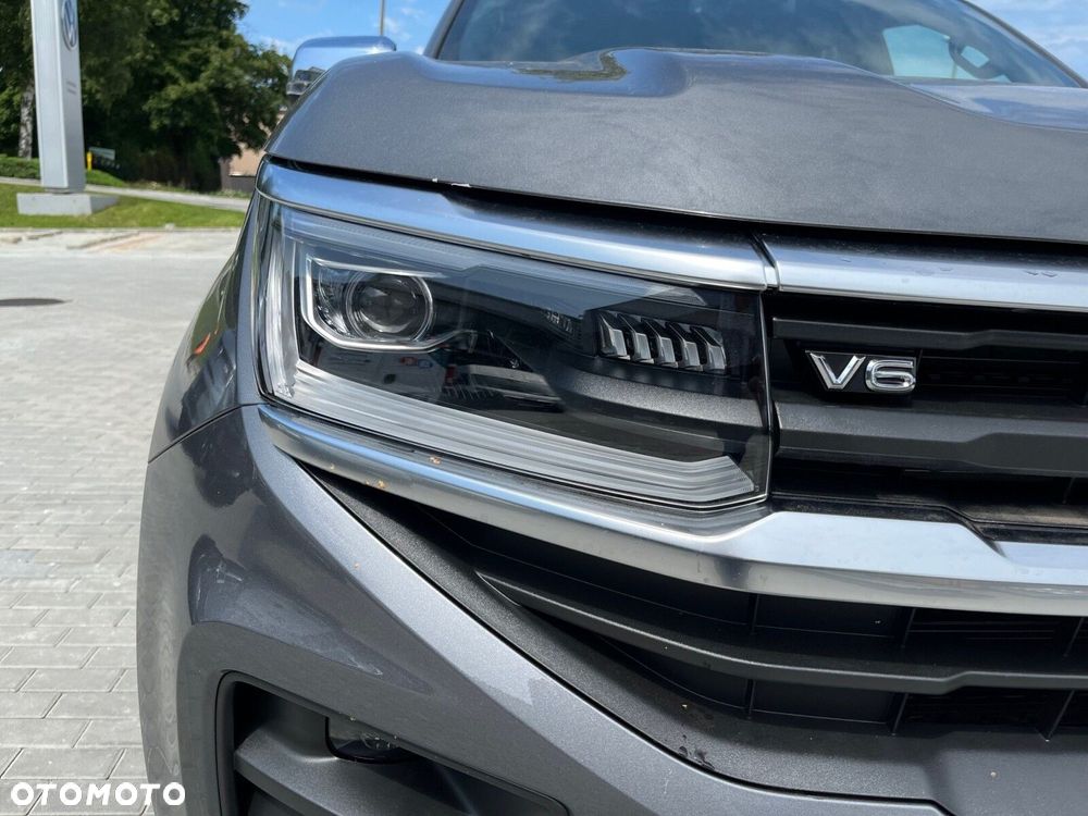 Volkswagen Amarok - 10